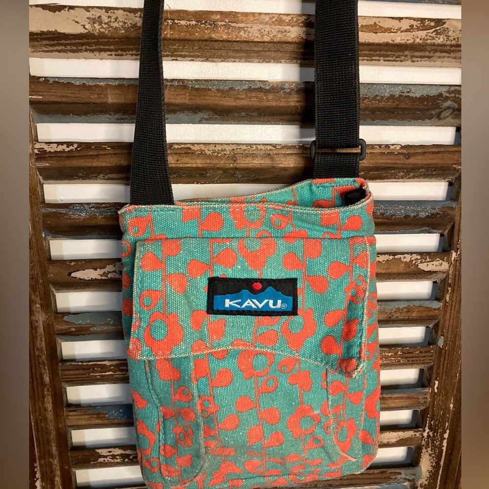 KAVU CROSSBODY SHOULDERBAG PURSE - Picture 2 of 5